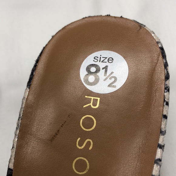 Aerosoles snake embossed mule slides 7.5 WIDE - Picture 12 of 12